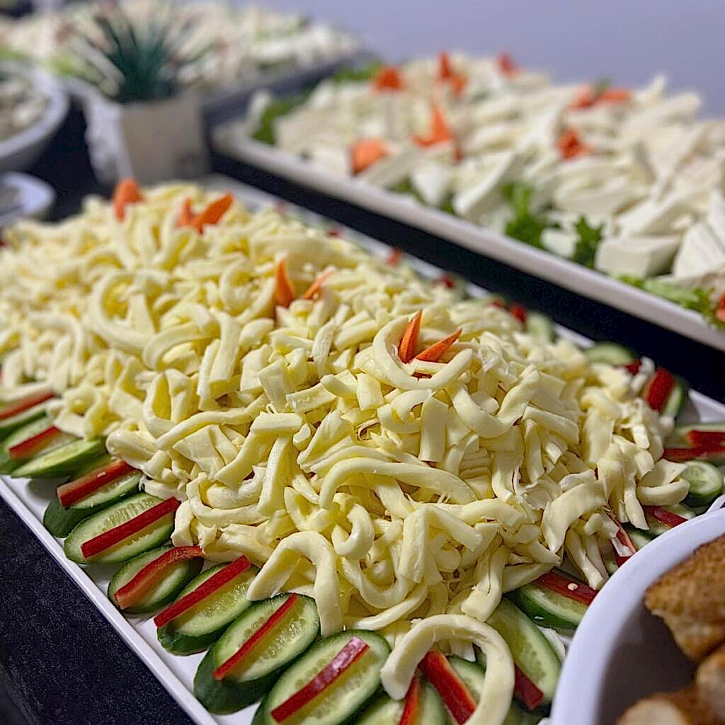 Leziz Açık büfe kahvaltı catering